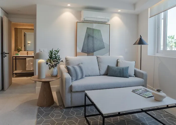 La Malagueta By Sharingco - Estudios Y Apartamentos Premium En Muelle Uno
