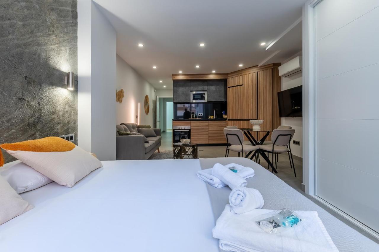 La Malagueta By Sharingco - Estudios Y Apartamentos Premium En Muelle Uno Apartment *