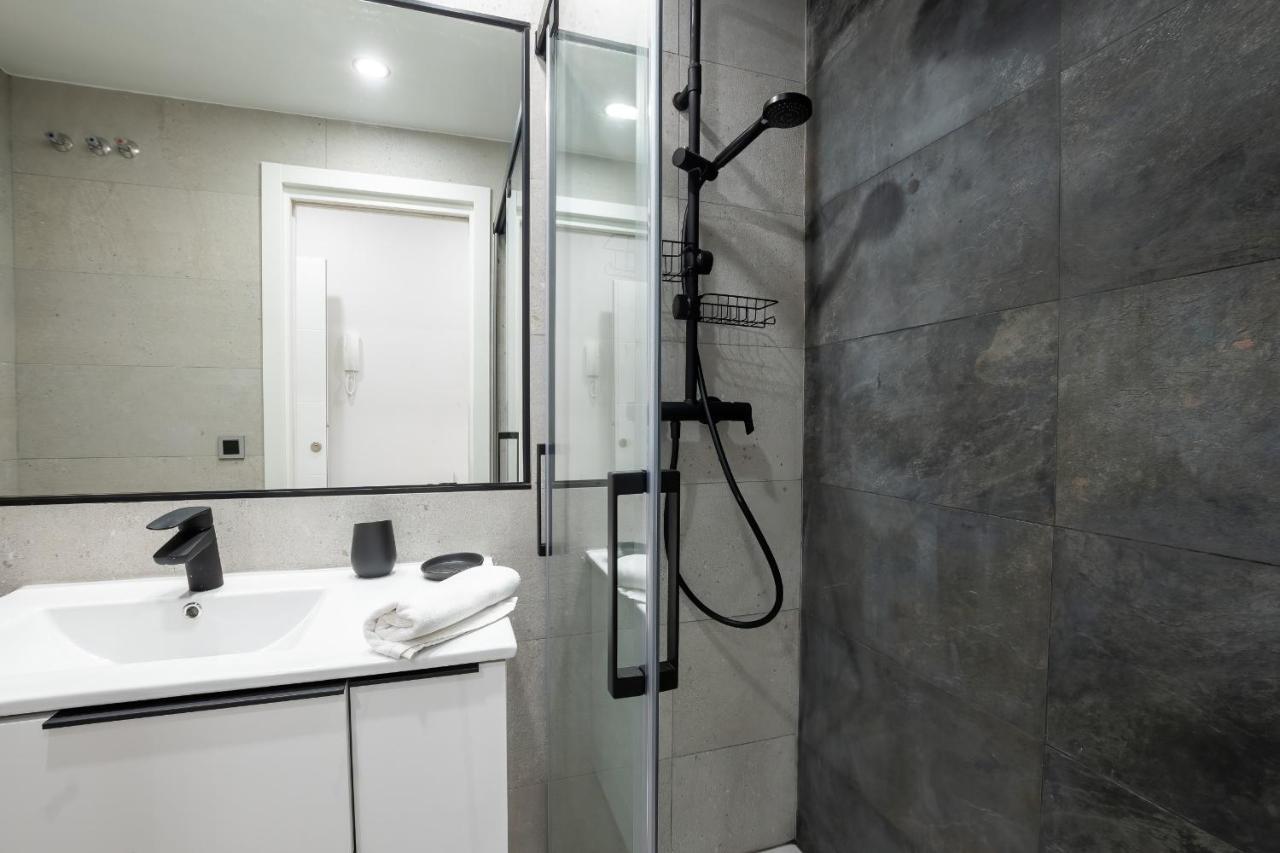 La Malagueta By Sharingco - Estudios Y Apartamentos Premium En Muelle Uno Apartment Malaga