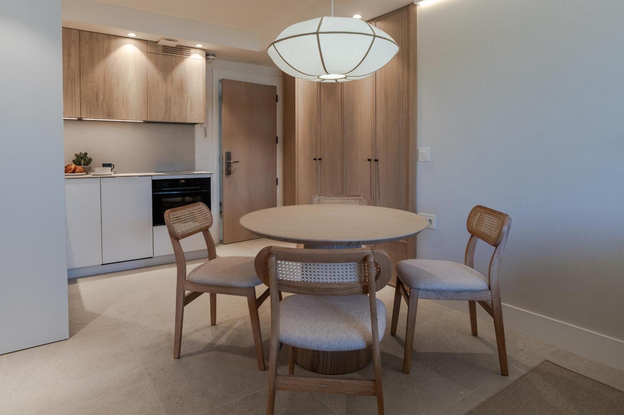 La Malagueta By Sharingco - Estudios Y Apartamentos Premium En Muelle Uno * Malaga